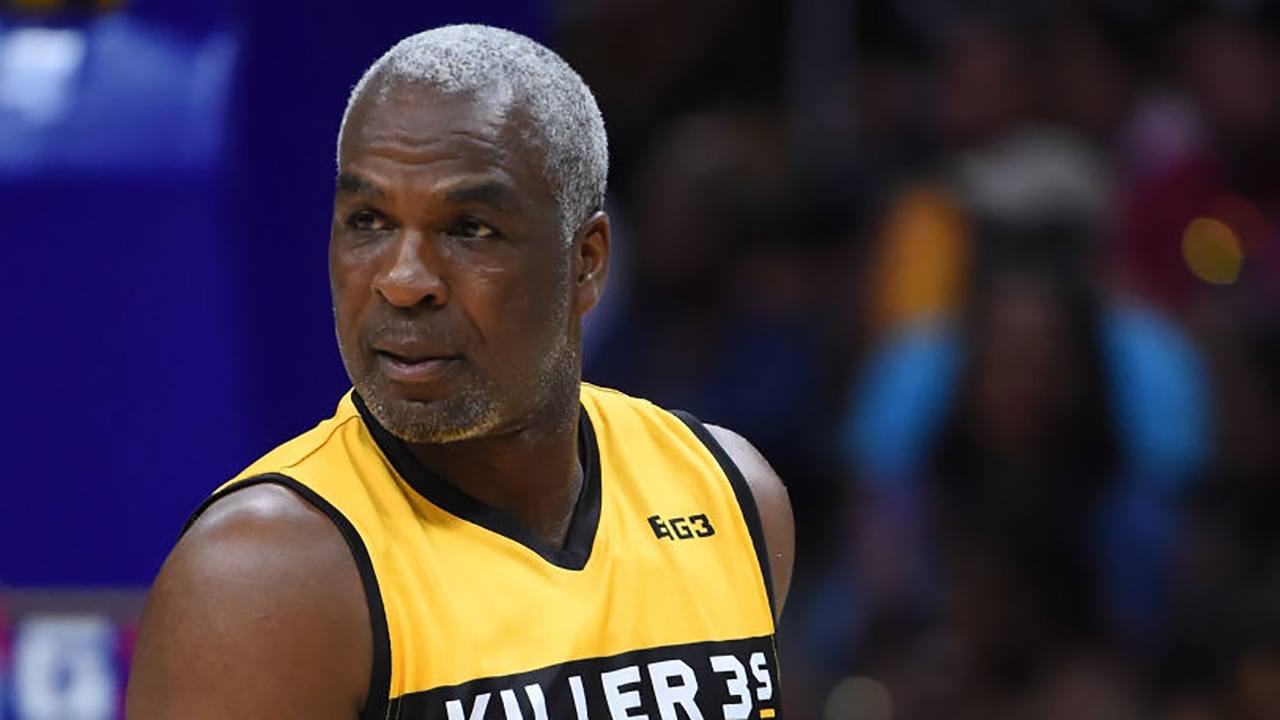 Charles Oakley casino cheating