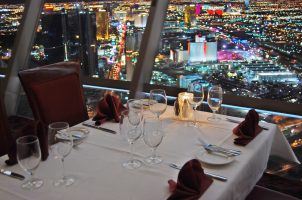 Las Vegas restaurant water drinking Lake Mead